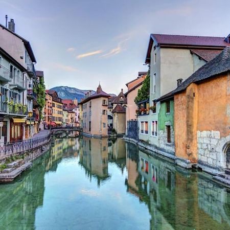 La Perle Carnot - Vieille Ville Annecy Buitenkant foto