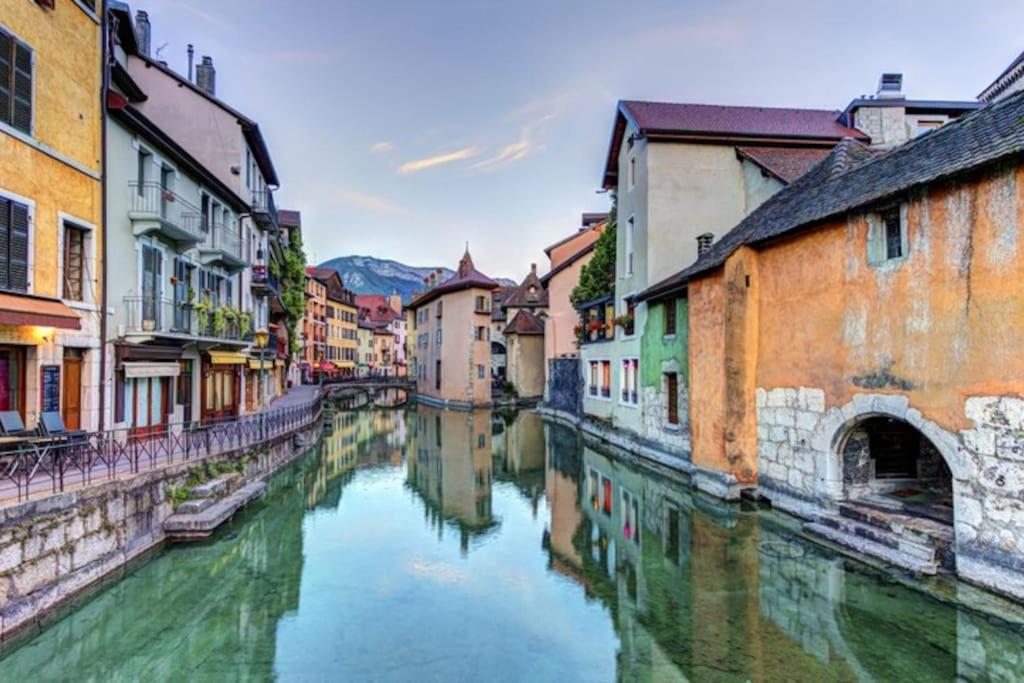 La Perle Carnot - Vieille Ville Annecy Buitenkant foto